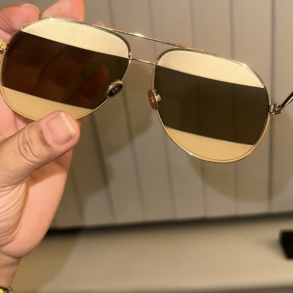 Women’s Dior Split sunglasses. Used. No scratches. No box. - Picture 5 of 5